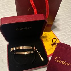 DESIGNER BRACELETS (READ THE DESCRIPTION)