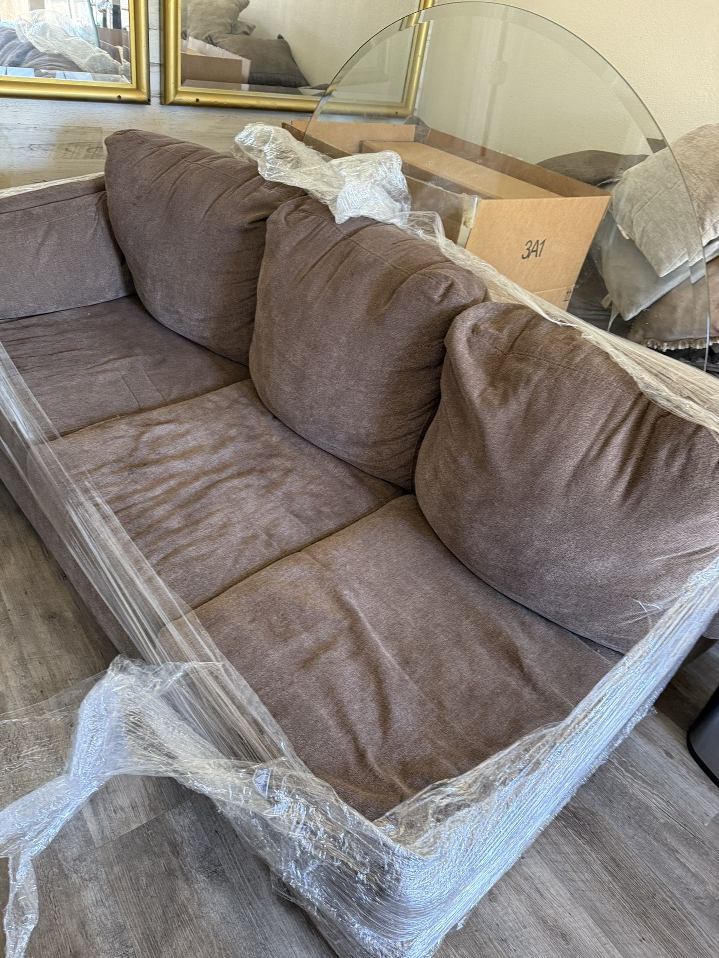 TAN SECTIONAL SOFA BED 