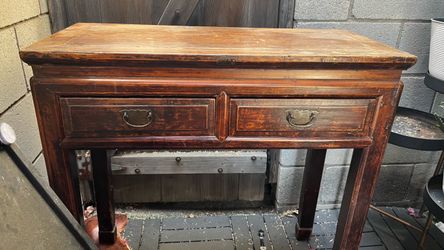 VINTAGE CONSOLE TABLE WITH TONS OF CHARACTER CAN ALSO BE USED AS A DESK! VINTAGE CONSOLE TABLE WITH TONS OF CHARACTER CAN ALSO BE USED AS A DESK