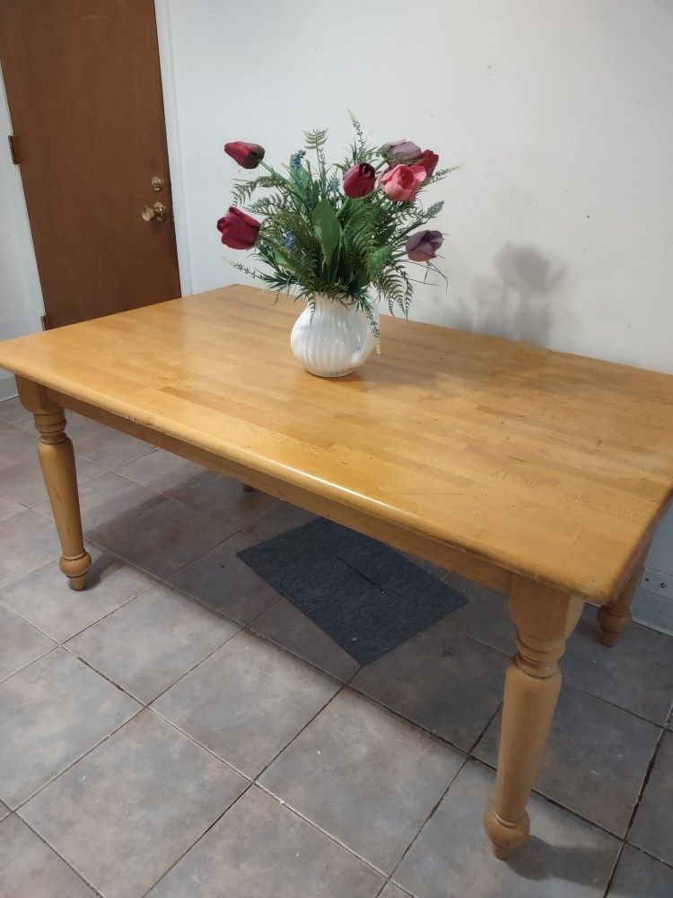 Solid Oak Hardwood Table