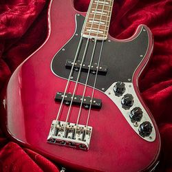 American Fender Deluxe Jazz Bass Transparent Red USA Guitar