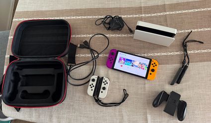 Nintendo Switch OLED Bundle | 4 Controllers | 5 Games | Ready to Play