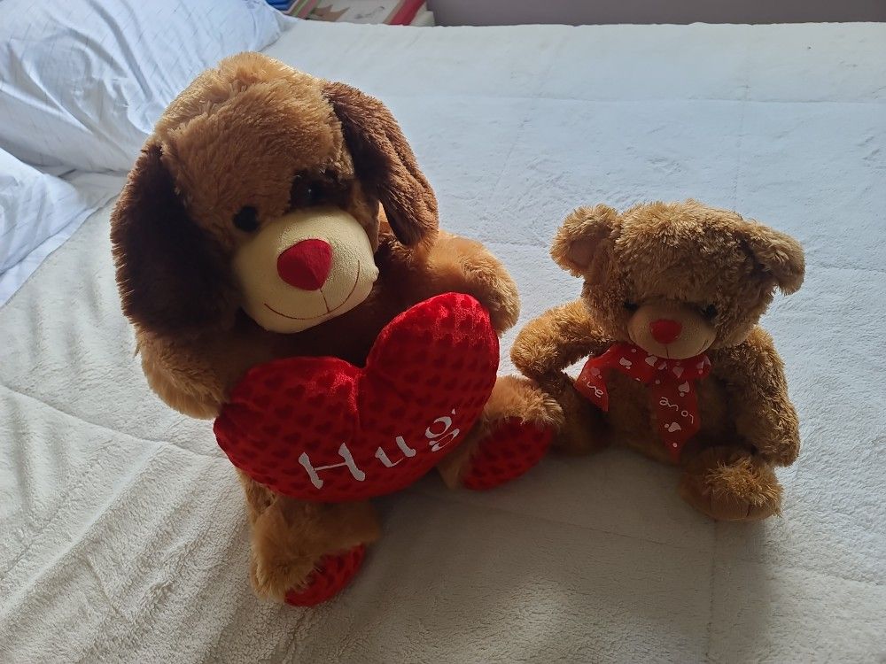 Teddy Bear Hug Holiday Gift 