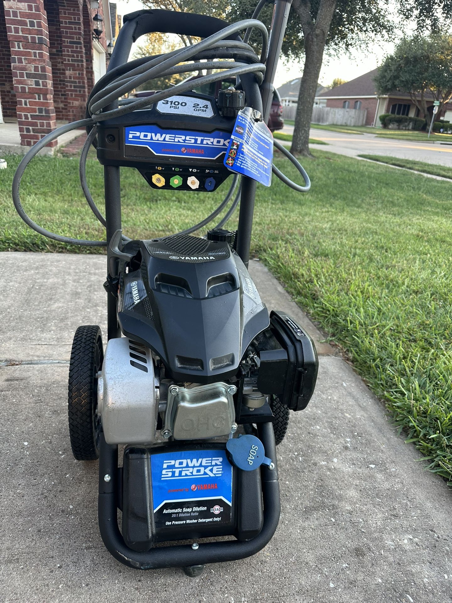 Yamaha PWFY19 Gas Powered 3100 PSI PowerStroke 2.4 gpm MA190 Pressure Washer