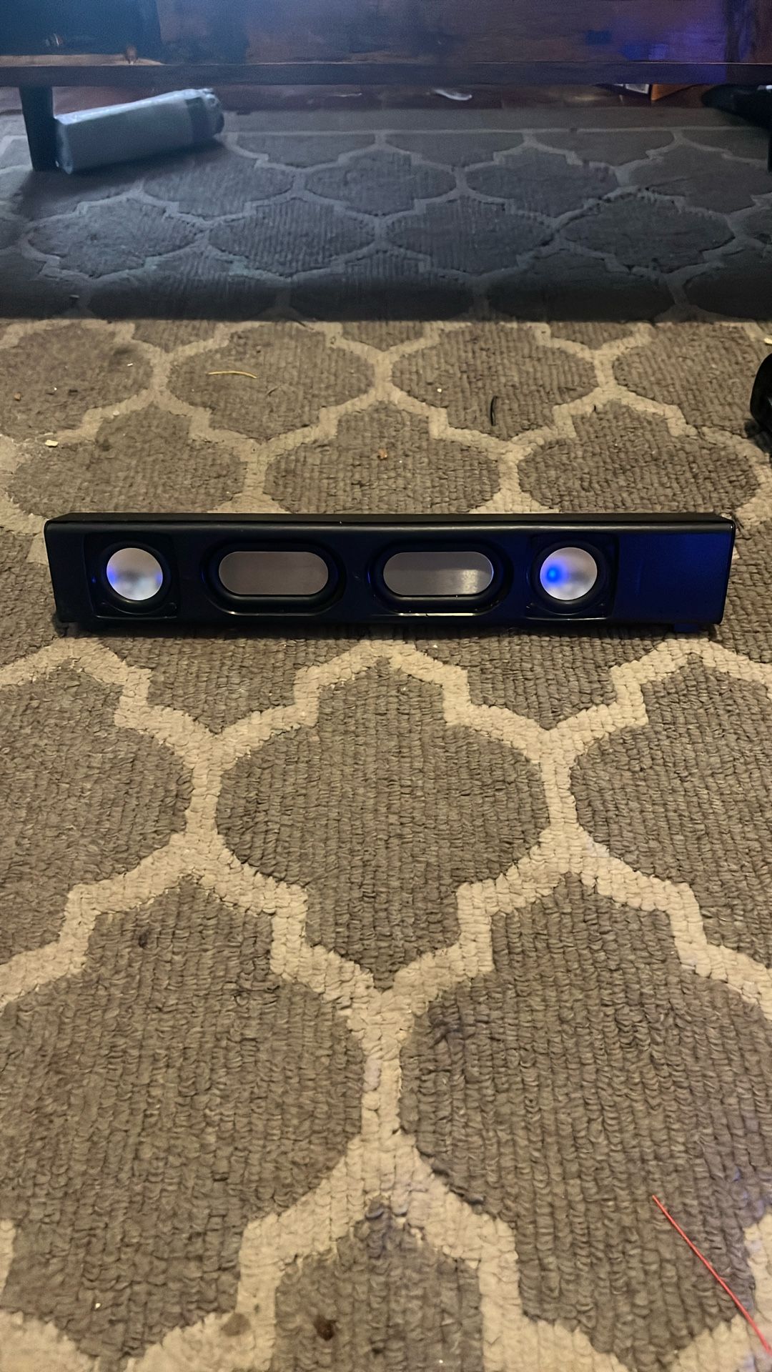 Taotronics Bluetooth & Aux Soundbar