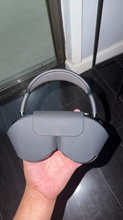 AirPod Pro Max