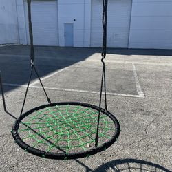 Swing - TRAILBLAZE TREE SWING   40" DIAMETER -  Includes Tree Hanging Kit.   KIDS SWING SPIDER SWING