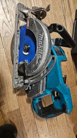 40v XGT Makita circular saw