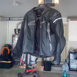 motorcycle jacket 