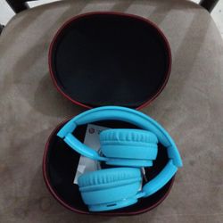 Beats Solo Pro