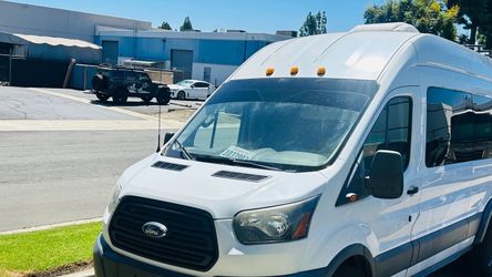 2018 Ford Transit-350