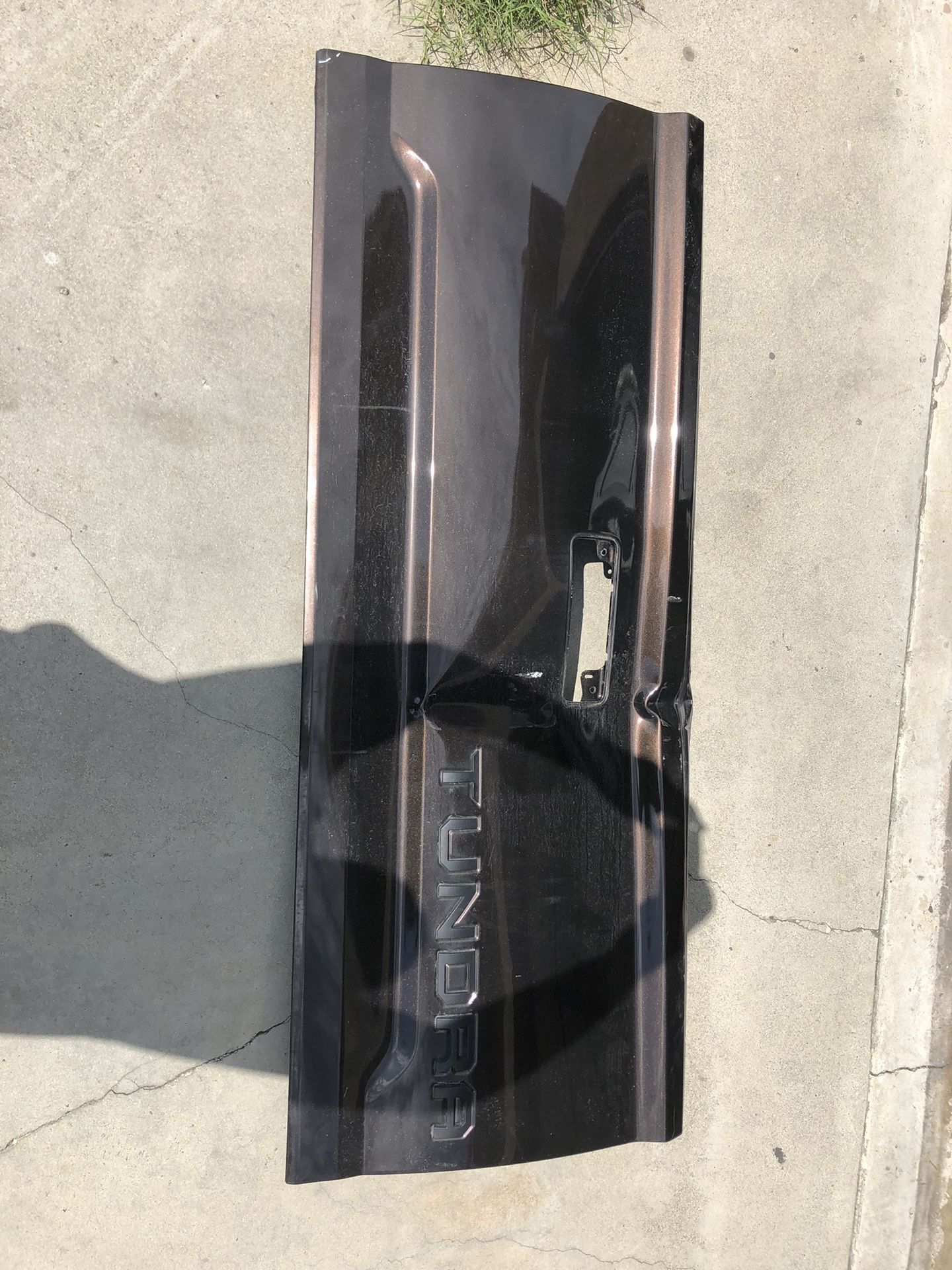 2018 TOYOTA TUNDRA TAILGATE