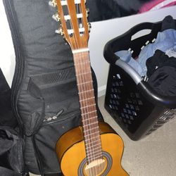 Small Acoustic Guitar 