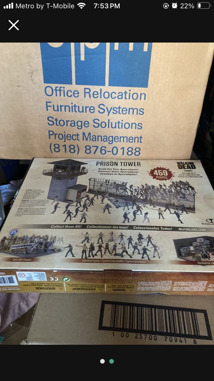 Legos /Mega Bloks Walking Dead Tower