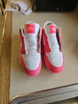 Softball cleats