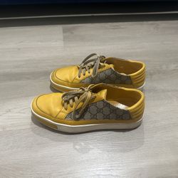 Gucci Shoes 