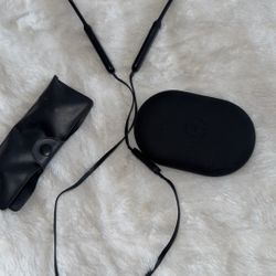 Wireless Headphones “Beats”