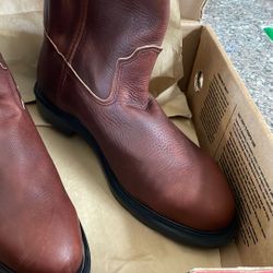 Work Boots Redwing Boots  Fathers Day Boot Man Boot New Boots In Box Water Proof Boot Redwing 