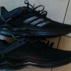 Adidas Mens 9 - NEW