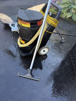 NSS Colt 1450P Industrial Wet/DryVacuumTip-Dump