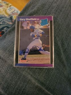 Gary Sheffield Autographed Rookie Card.