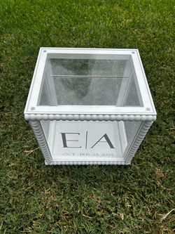 Gift card box with card slot