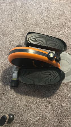 Hands free elliptical