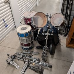 Yamaha Drum Set 