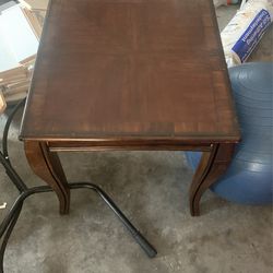 square coffee table