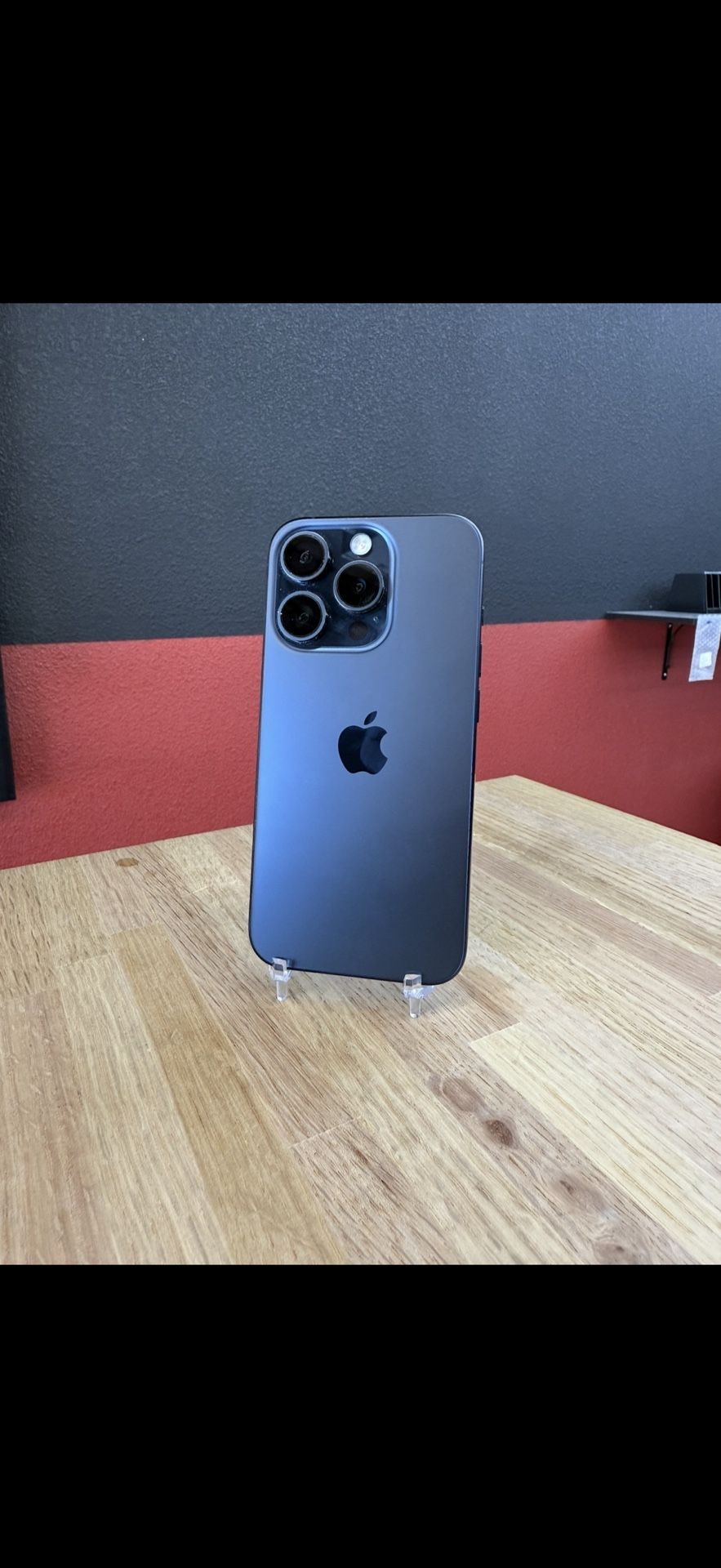 iPhone 15 PRO 128gb (Cricket)