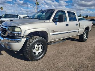 2005 GMC Sierra 2500 HD Crew Cab