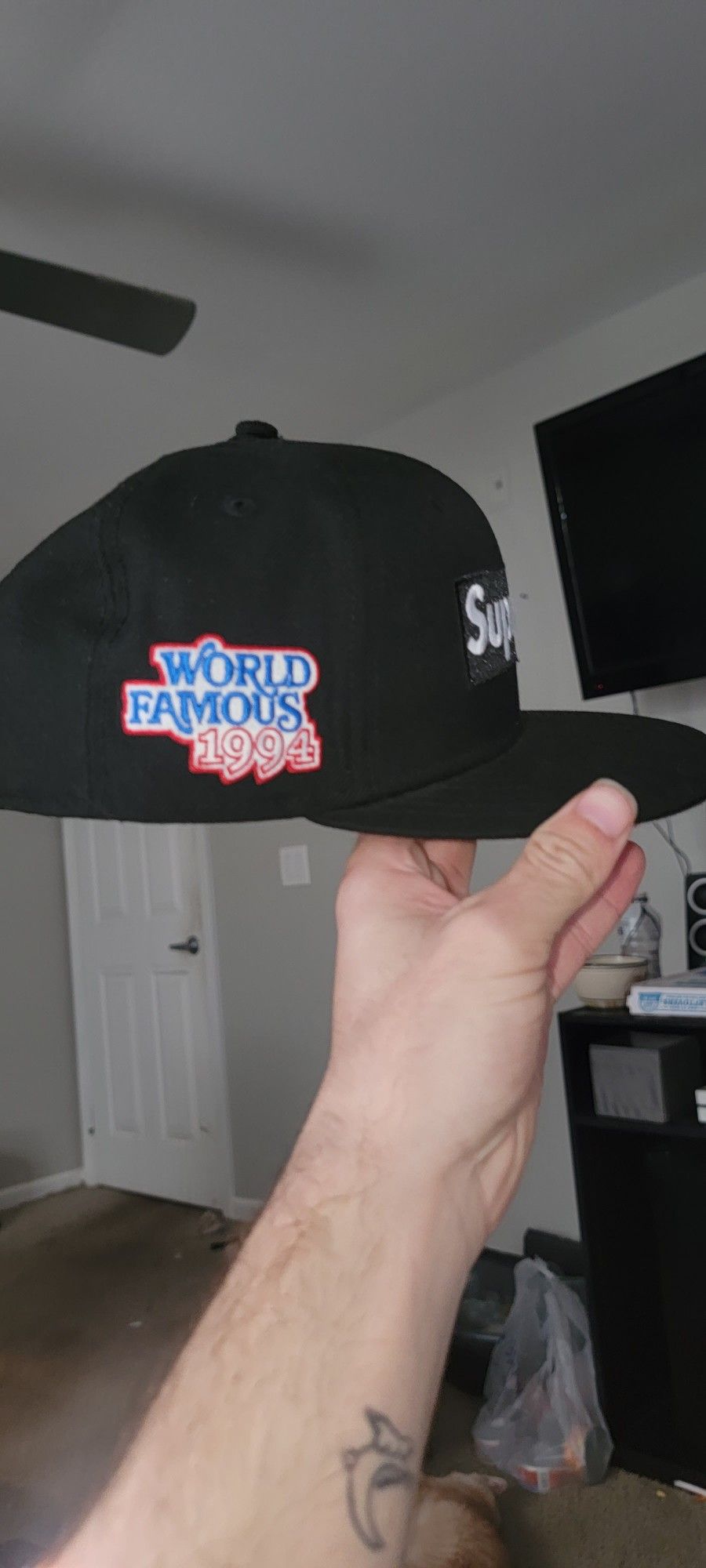 Supreme Hat