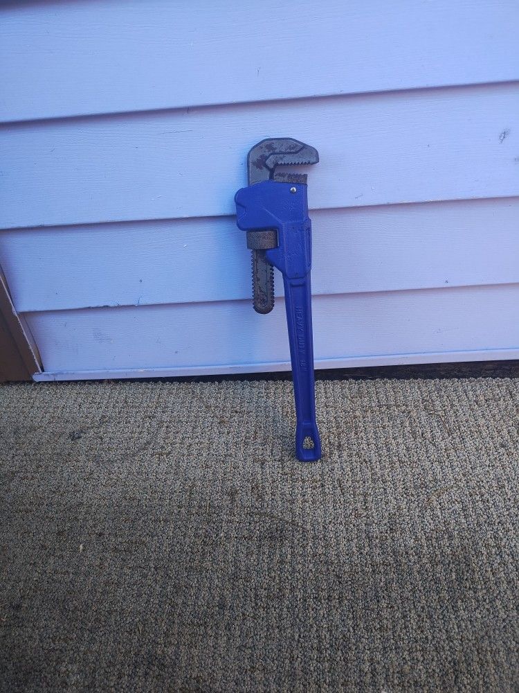 Heavy Duty 18 Inch Pipe Wrench Must Pick Up In Bristol