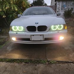 2002 BMW 525i