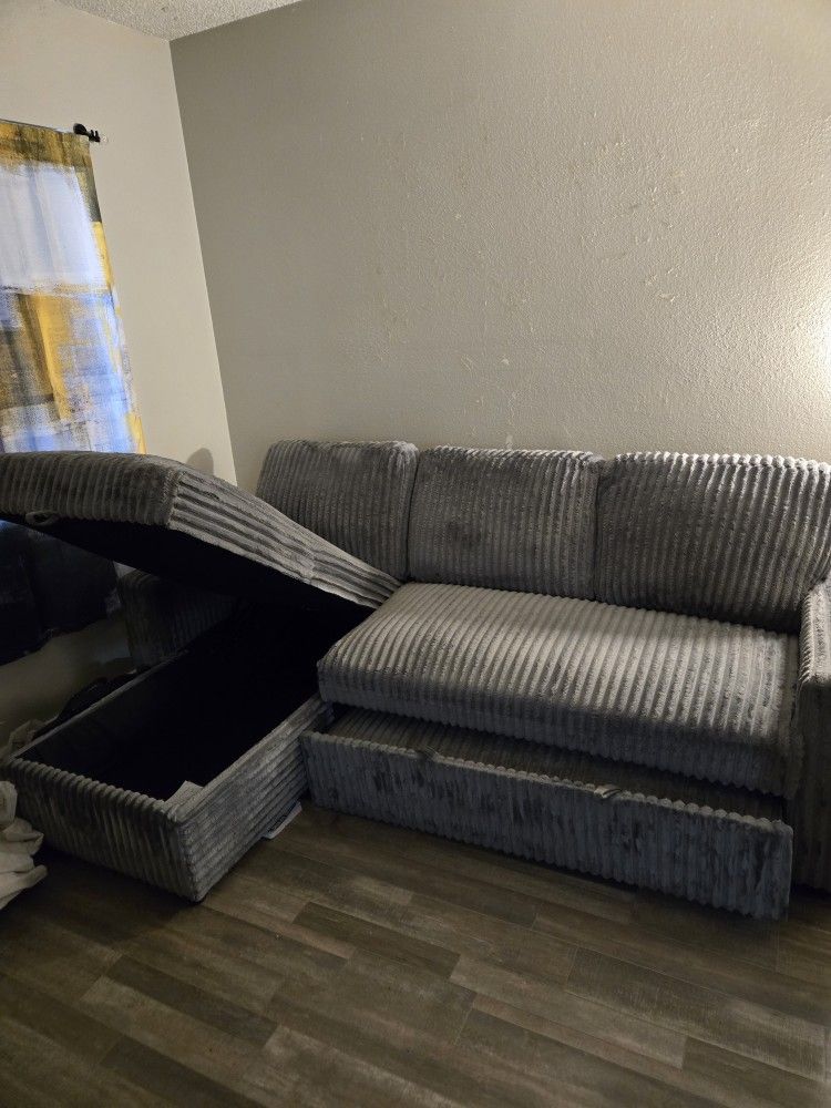 Like New Convertible Bed With Hideaway Cubby