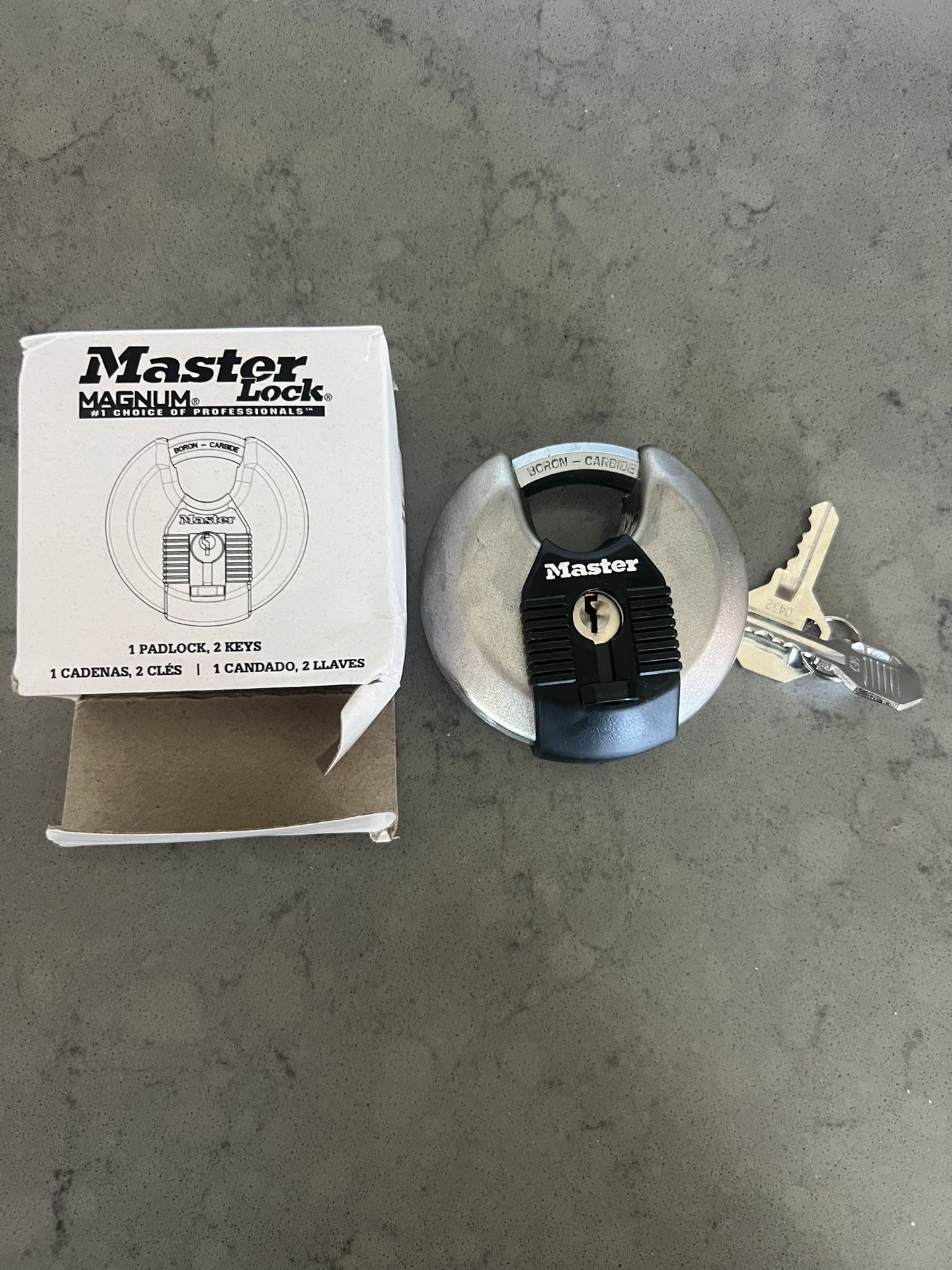 5 Master Lock Padlocks w/ Keys