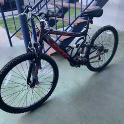 Hyper Shocker 2G Mountain Bike