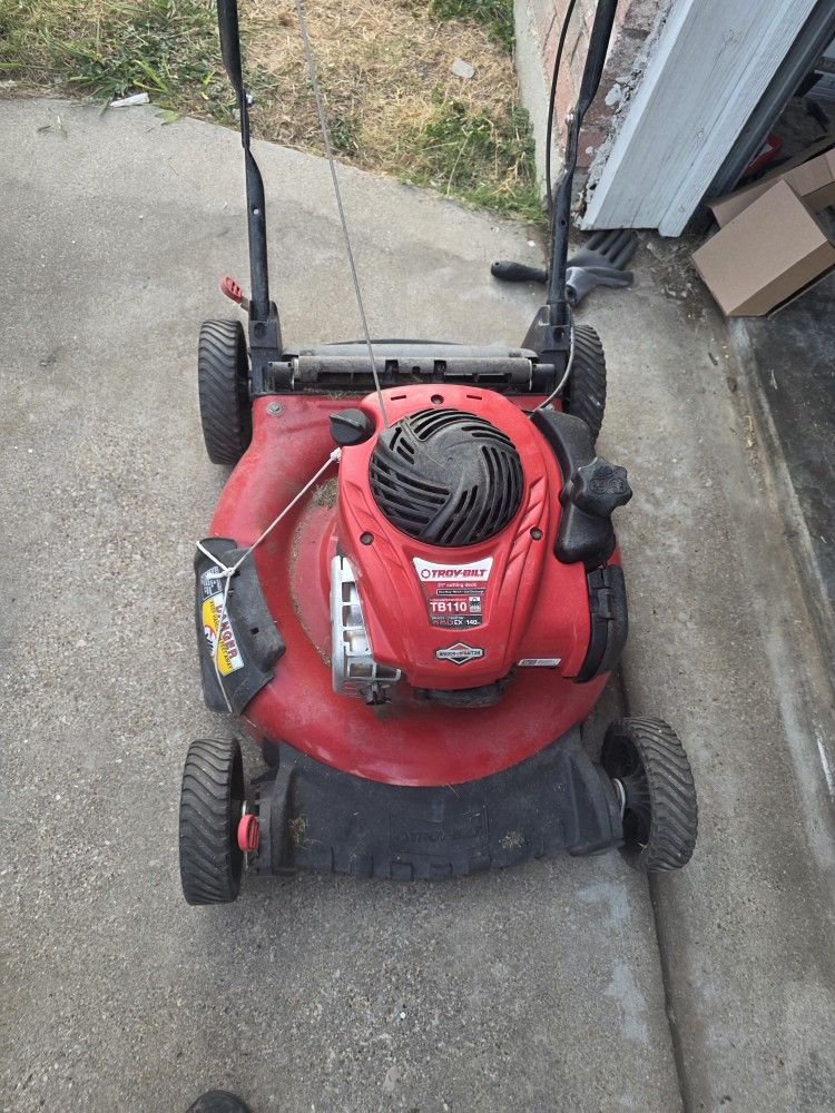 Troy Bilt Lawn Mower