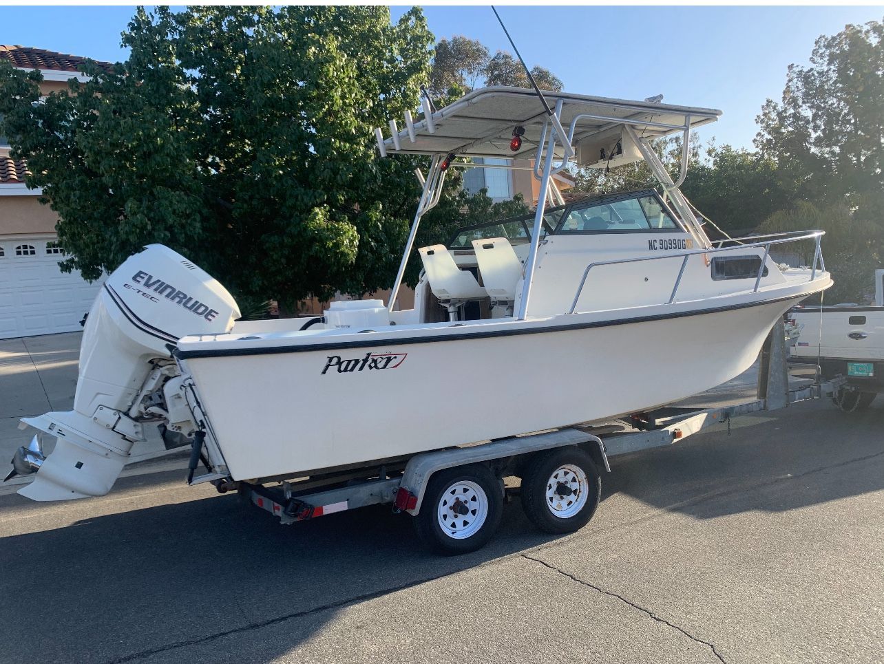 1989 - 21 Foot Parker Boat