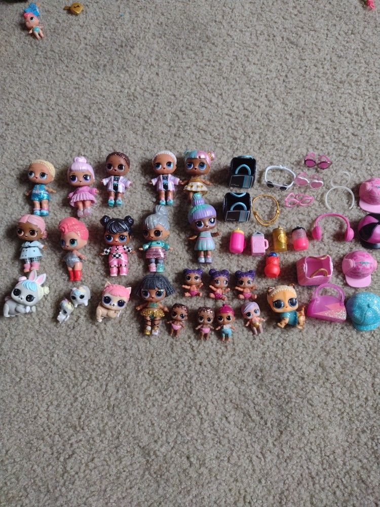 LOL Dolls + Accessories 