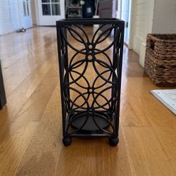 Candle holder 