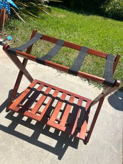 Foldable Luggage Stand