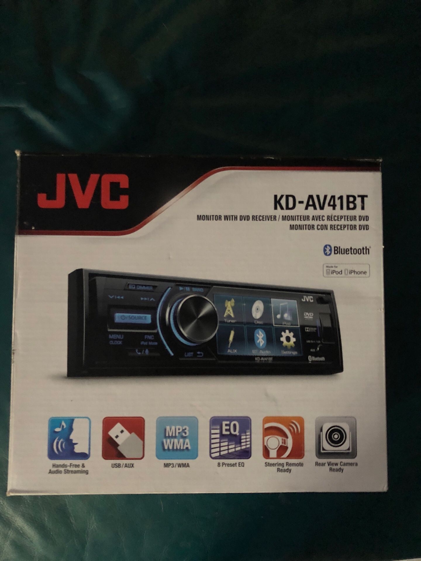 JVC stereo radio KD-AV41BT Monitor with DVD receiver