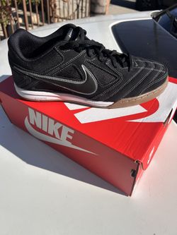 Nike Gato 9