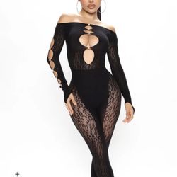 NEW NEVER WORN Black Fashion Nova Jumpsuit 