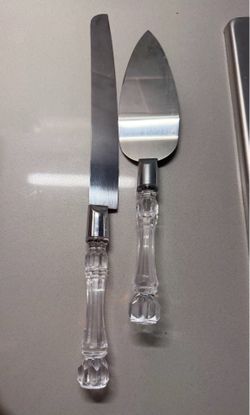 2-Piece Cake Serving Set with Faux Crystal Handles (Great for weddings)