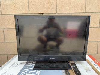 32” TV HDMI & AV