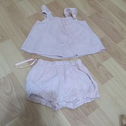 Mauve Two Piece Set Size 6-9 Months 