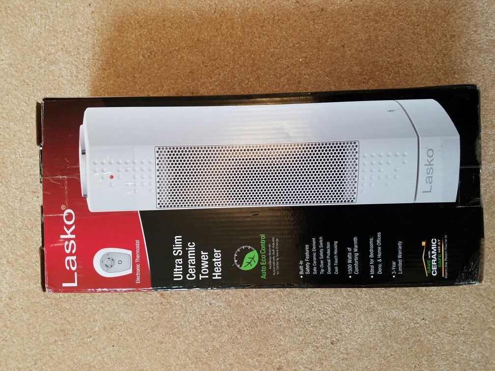 Lasko Ultra Slim Tower Heater