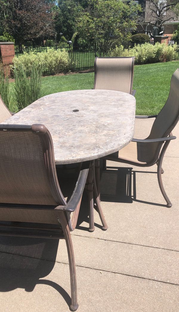 Patio table and chairs for Sale in Indianapolis, IN - OfferUp